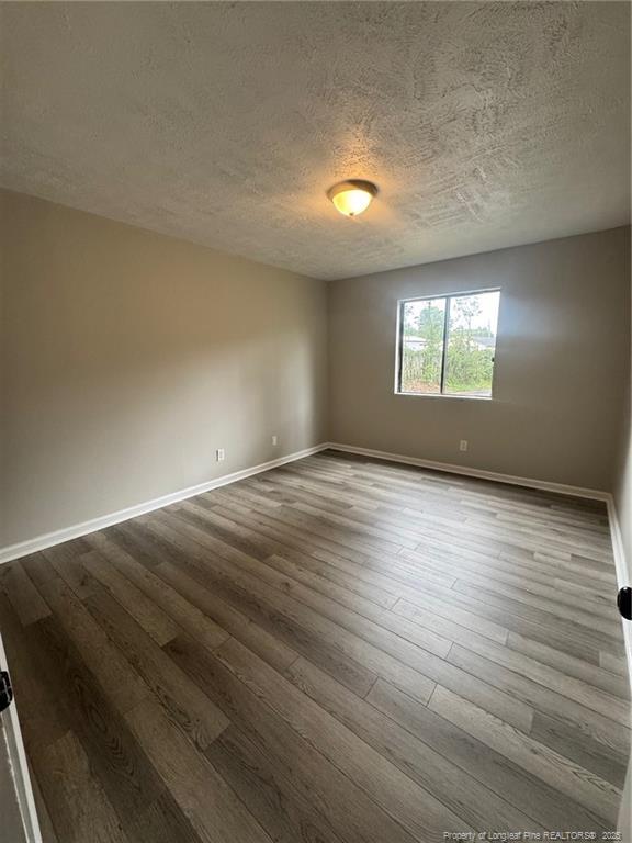 Foto del edificio - 901 Applewood Ln