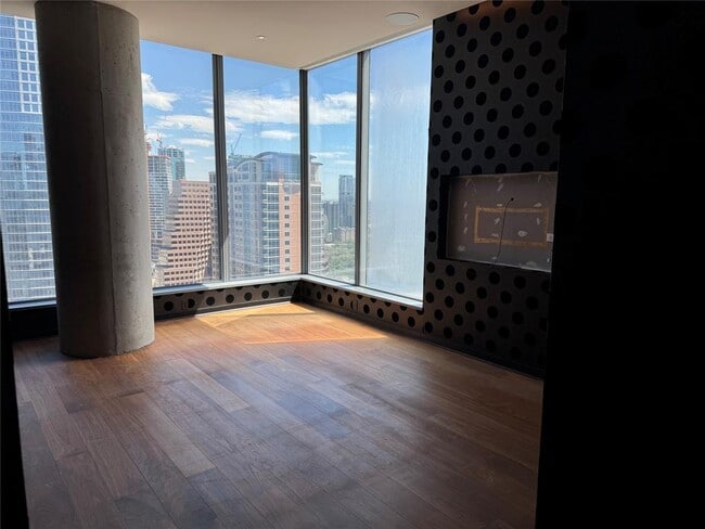 Building Photo - 210 Lavaca St
