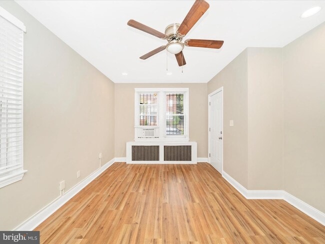 Living room - 4215 Dix St NE Townhome