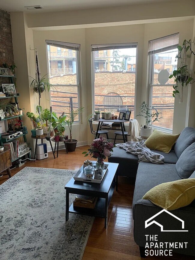 Foto del edificio - 850 W Fletcher St