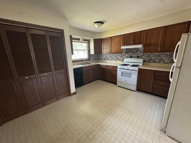 Foto del edificio - 2623 Capehart Ave