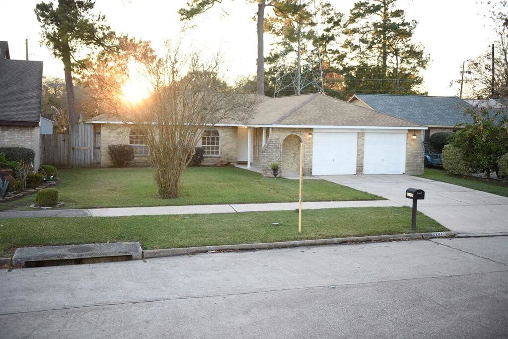 22027 Rockgate Dr, Spring, TX 77373 House Rental in Spring, TX