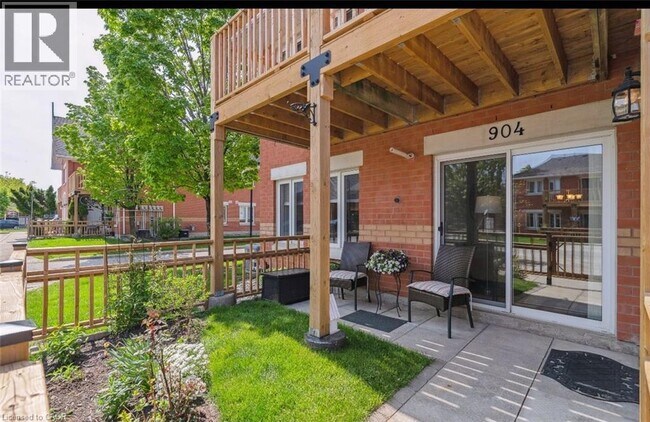 Building Photo - 4140 Foxwood Dr
