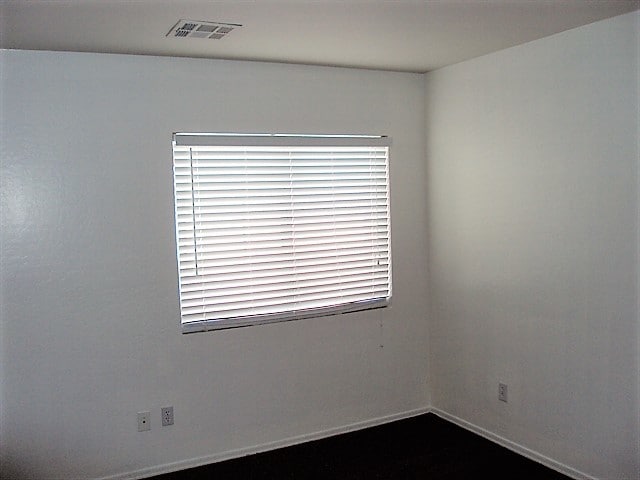 Foto del edificio - 22220 W Yavapai St