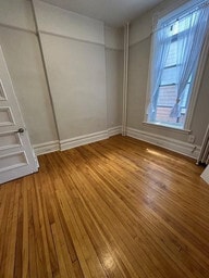Building Photo - 455 Besserer St
