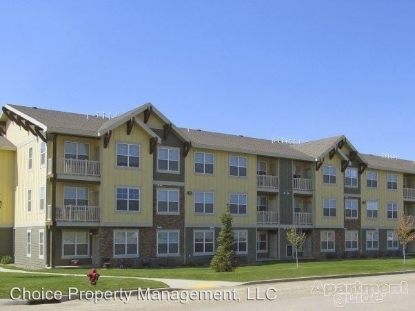 Building Photo - 2101 4th Ave NE