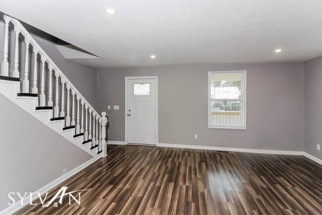 Foto del edificio - Turn the key. Enter. Smile. Repeat every day!