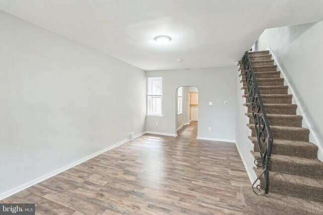 Foto del edificio - 3533 Joyce St
