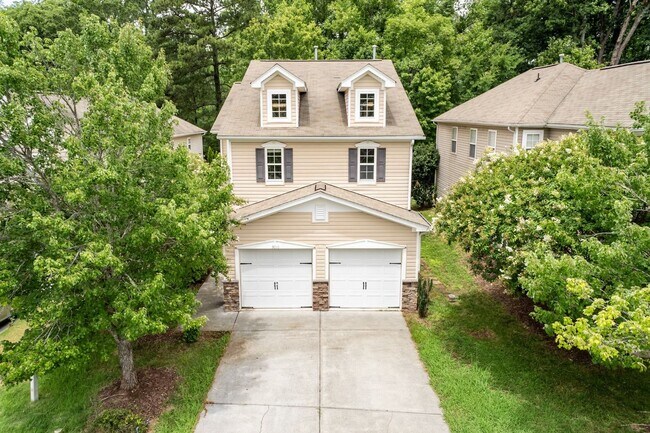 Foto del edificio - 3010 Remington Oaks Cir