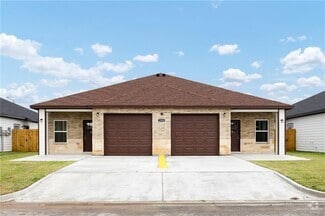Building Photo - 2326 N Vly Cir