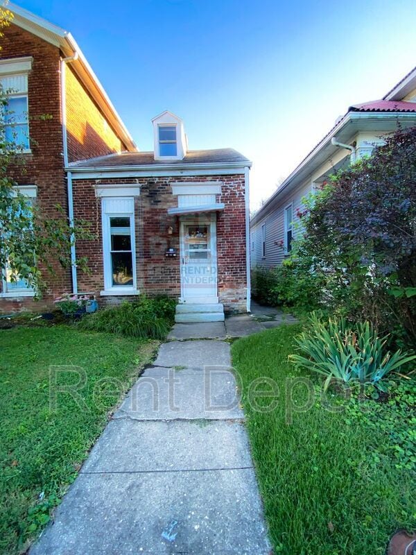 19141914 W Indiana St Unit 1914, Evansville, IN 47712 Condo for Rent