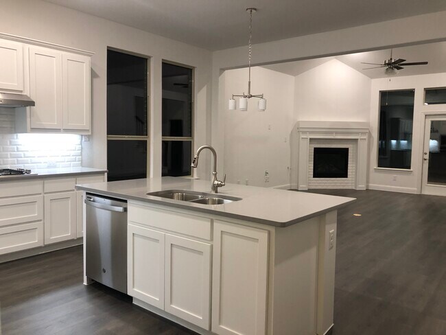 Foto del edificio - 2212 Jackson Dr