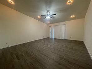 Building Photo - 3134 Rainbow Dr