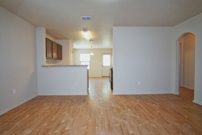 Foto del edificio - Hunters Pond - 2222 Fishing Trail, San Ant...