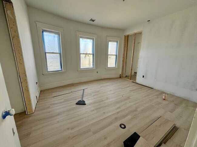 Foto del edificio - 132 Eliot St