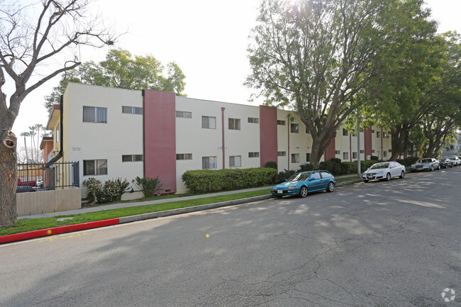 Foto del edificio - 21731 Saticoy St