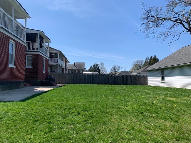 Foto del edificio - 1343-1347 Scotland Ave