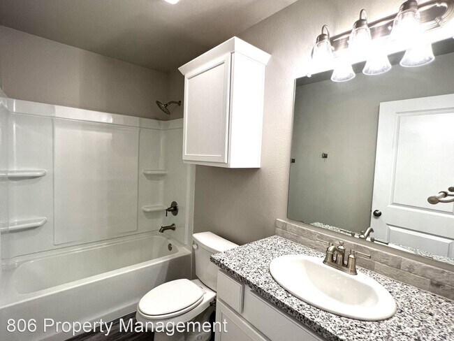 Building Photo - 4 br, 2 bath House - 13701 Ave Q