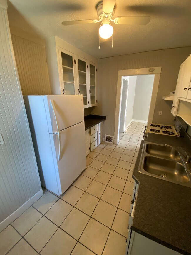 Kitchen reverse - 9701 Denison Ave