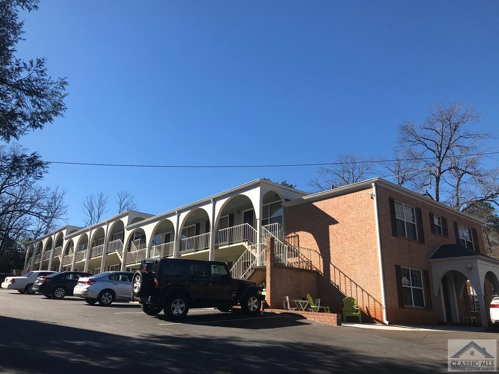 Primary Photo - 1554 S Lumpkin St