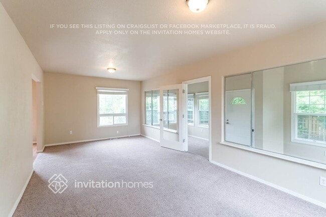 Building Photo - 19401 8th Ave S