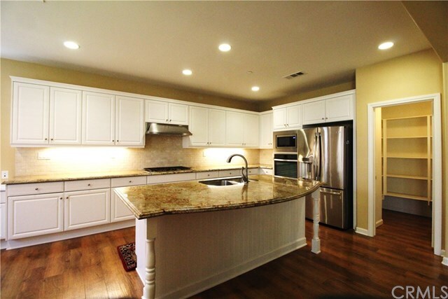 Building Photo - 10920 Playa Del Sol