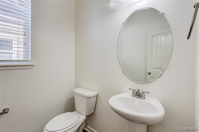 Foto del edificio - 12645 Fisher St