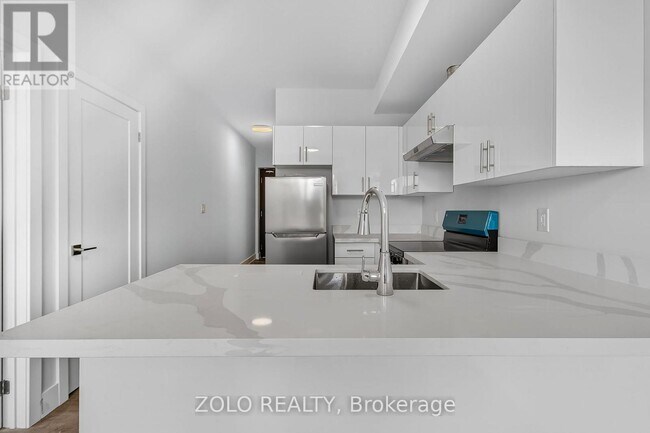 Photo du bâtiment - 206 Wellington St