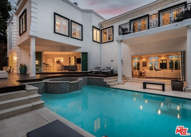 Foto del edificio - 1404 Dawnridge Dr