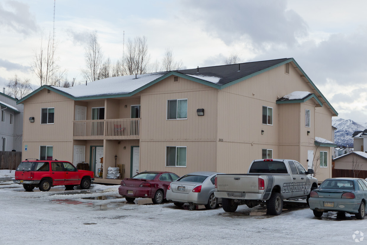 Primary Photo - 2625-2651 E 64th Ave