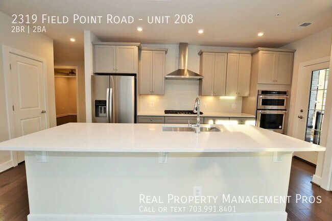 Foto del edificio - 2319 Field Point Rd