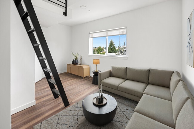 Building Photo - Keystone Apartments