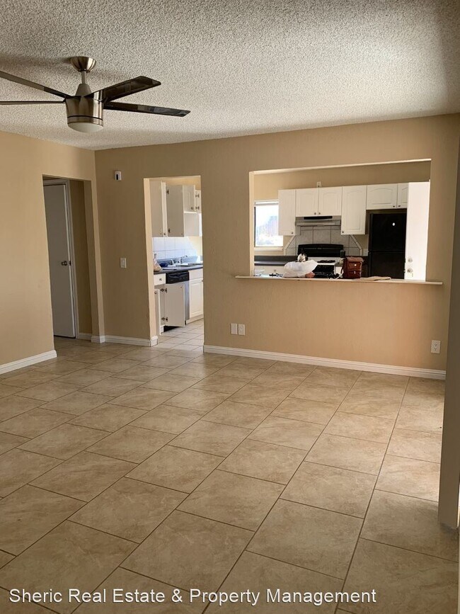 Building Photo - 3 br, 1 bath House - 73431 El Paseo Dr.