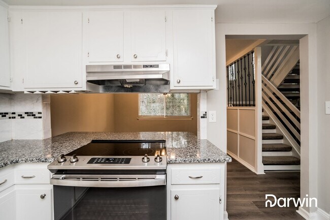 Foto del edificio - 2312 Brook Canyon Drive, Charlotte, NC 28212