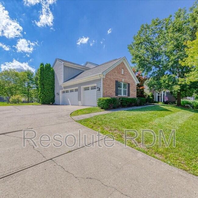 Building Photo - 8262 Plumwood Ln