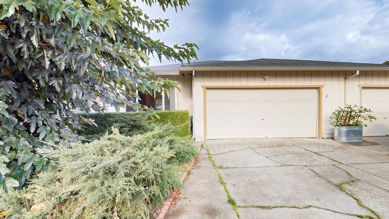 Primary Photo - 4355 Hoen Ave