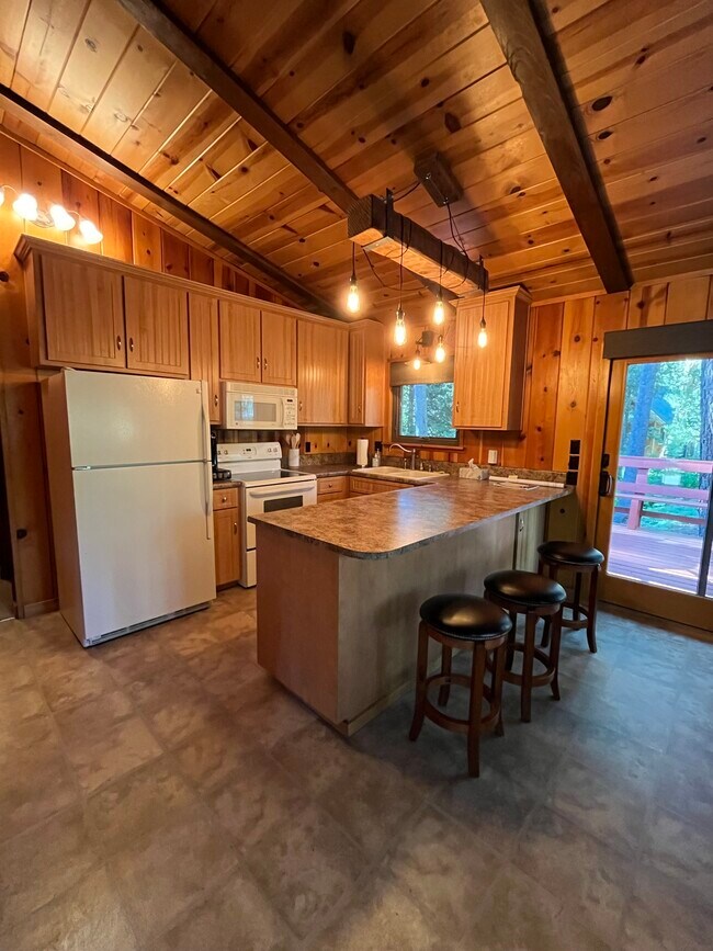 Foto del edificio - 510 Little Mountain Ln