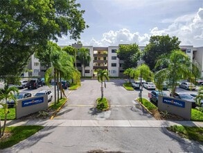 Building Photo - 8004 SW 149th Ave