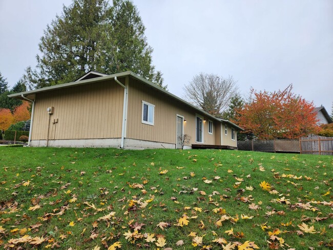 Building Photo - 3 br, 2 bath House - 2897 Fircrest Drive SE