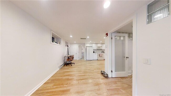 Foto del edificio - 46 N High St