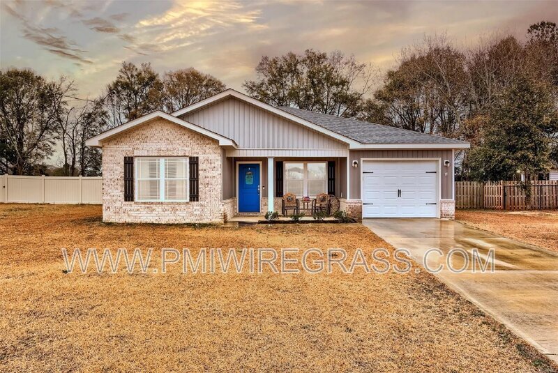 Foto principal - 199 Magnolia St