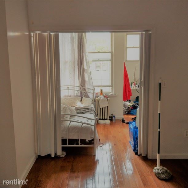 Foto del edificio - 582 Fairview Ave