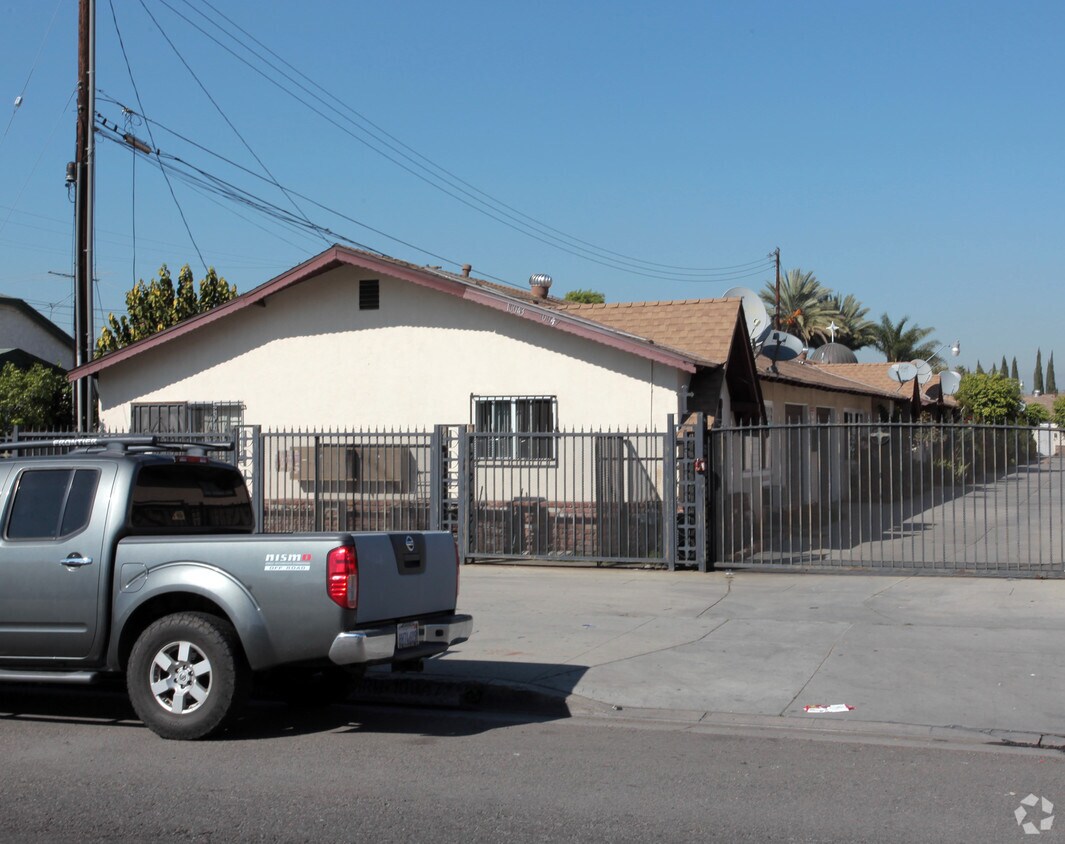 Primary Photo - 10043-10047 Alondra Blvd