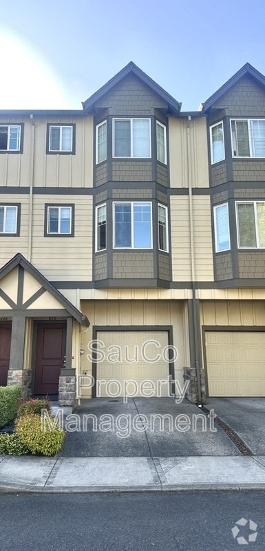 Building Photo - 525 SW 197th Pl