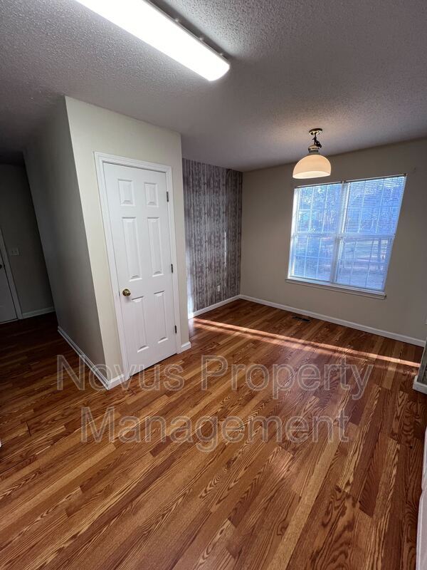 Building Photo - 81 Abbottsford Drive