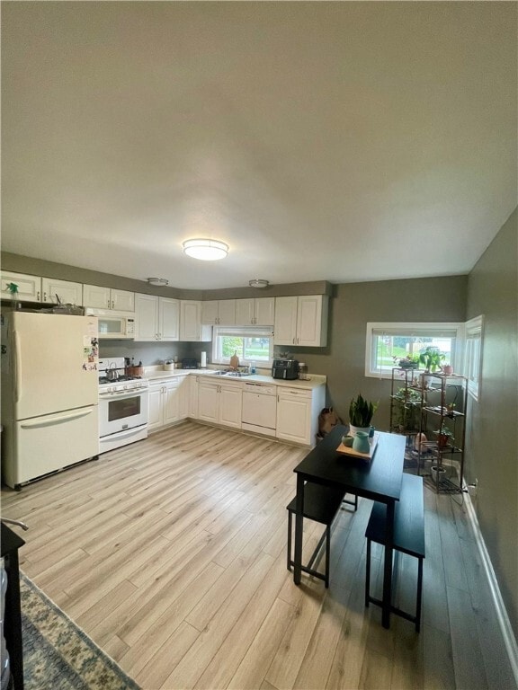 Foto del edificio - 3098 Mt Read Blvd