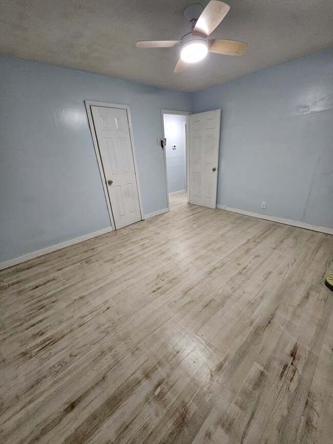 Foto del edificio - 4484 Carter Rd