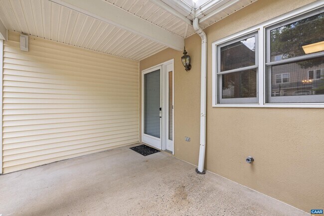 Foto del edificio - 1184 Partridge Ln