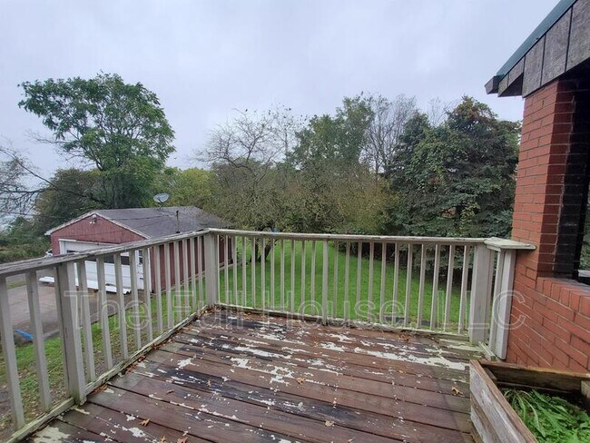 Building Photo - 1125 Normahill Dr