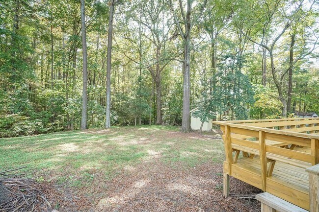 Foto del edificio - 401 Lakeview Avenue